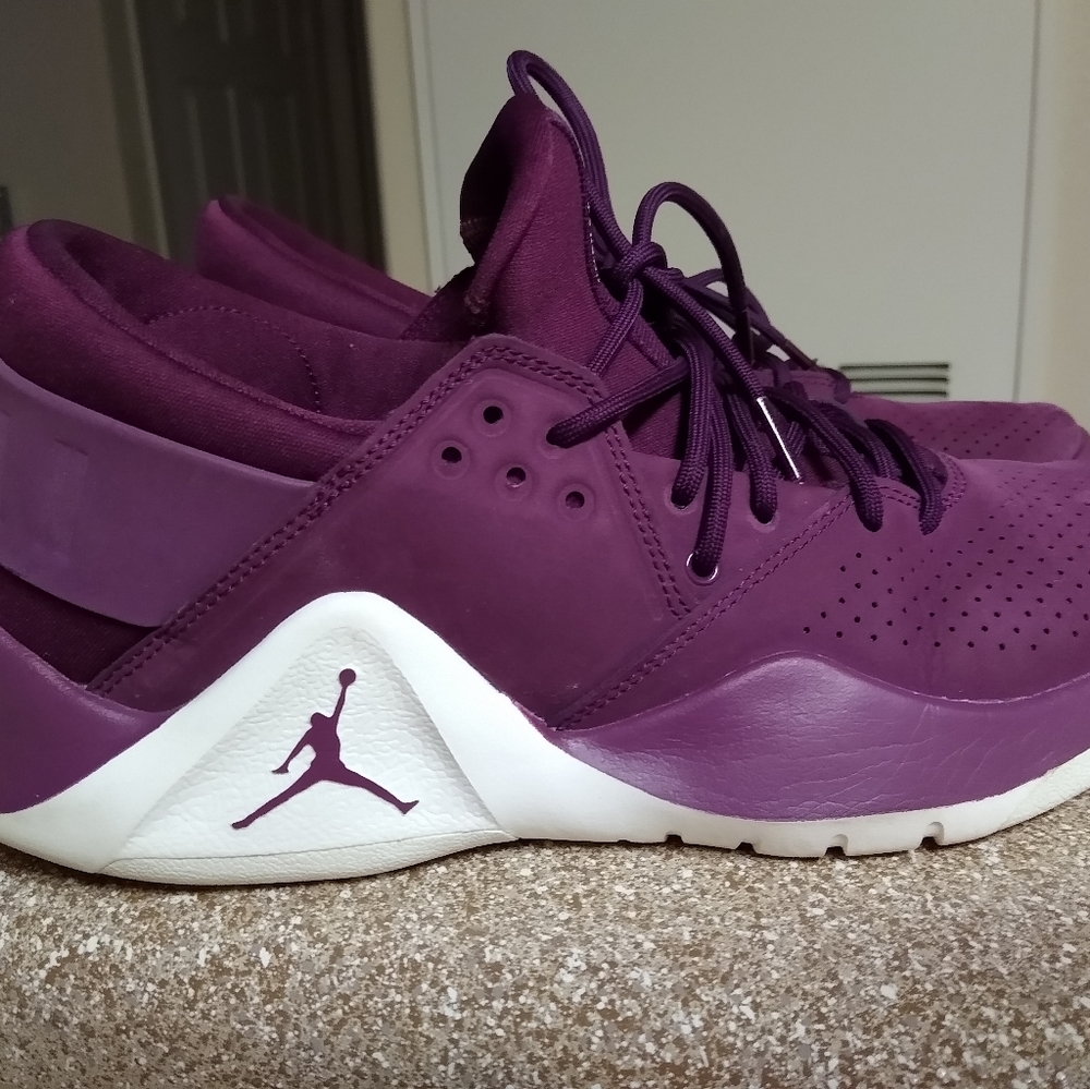 Jordan Flight premium